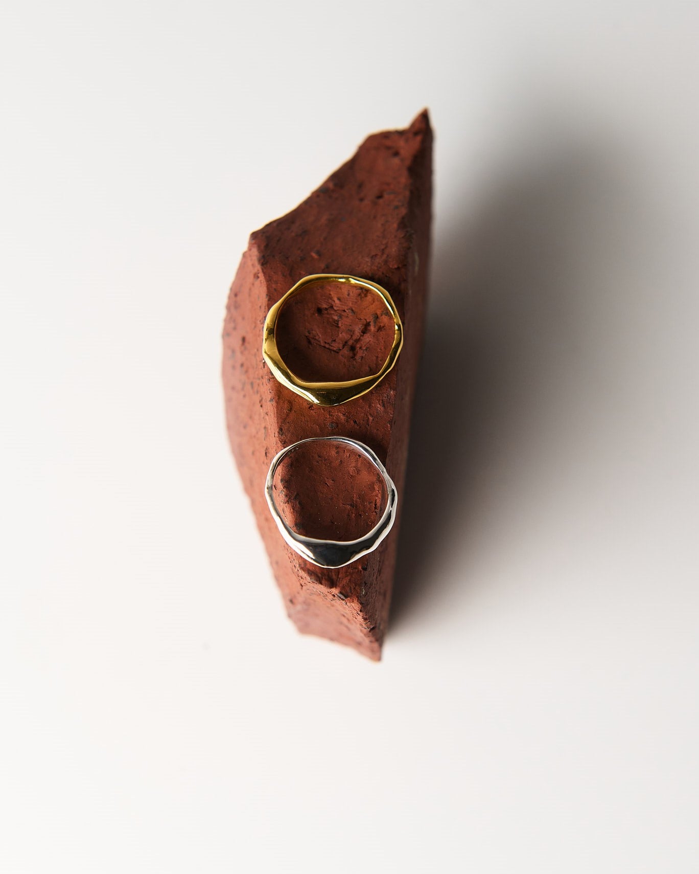 Mantle Ring